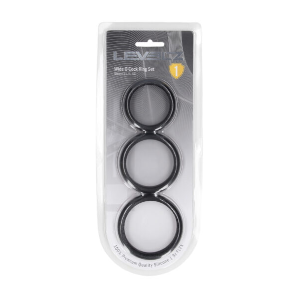 RS141880_Levelz_LVL01-0015BLK_200_scr Wide O Penis Rings