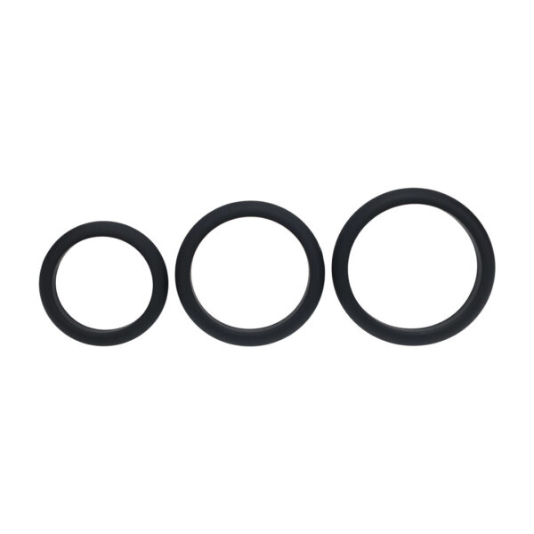 RS141882_Levelz_LVL01-0015BLK_300_scr Wide O Penis Rings