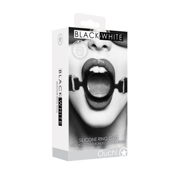 RS121696_OU679BLK_200_scr Ouch by Shots Silicone Ring Gag crni BDSM O-ring gag sa silikonskim prstenom i podesivim kožnim remenom